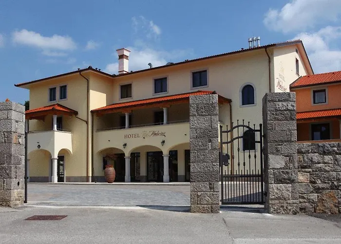 Malovec krevet i doručak Divaca